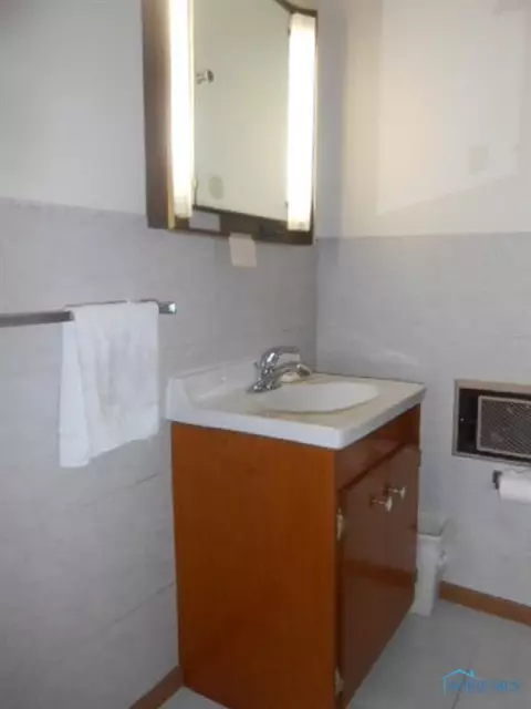 312 State St, Leipsic, OH 45856 photo 9