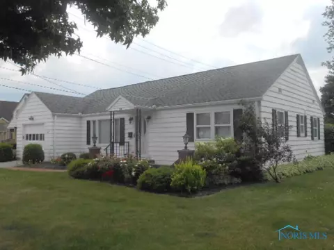 312 State St, Leipsic, OH 45856 photo 1