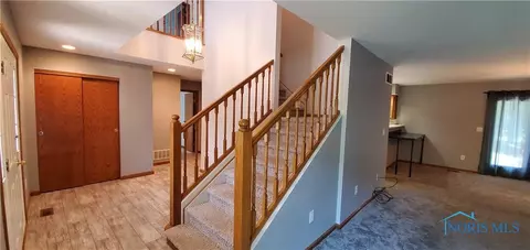 721 E Main St, Leipsic, OH 45856 photo 8