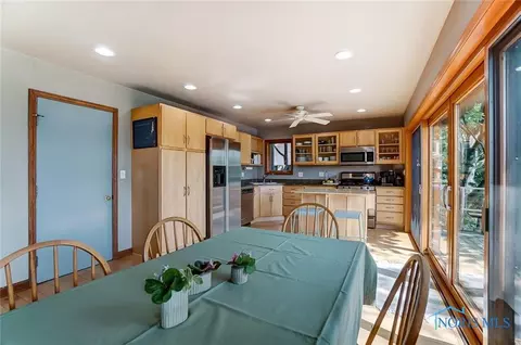 310 River Rd, Maumee, OH 43537 photo 10