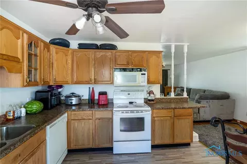 1607 Lawnview Ave, Toledo, OH 43607 photo 13