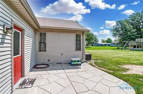 231 E South St, Mccomb, OH 45858 photo 32