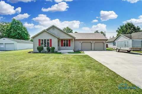 231 E South St, Mccomb, OH 45858 photo 3