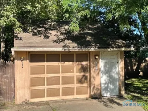 319 Richards Rd, Toledo, OH 43607 photo 13