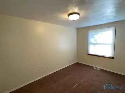 319 Richards Rd, Toledo, OH 43607 photo 10