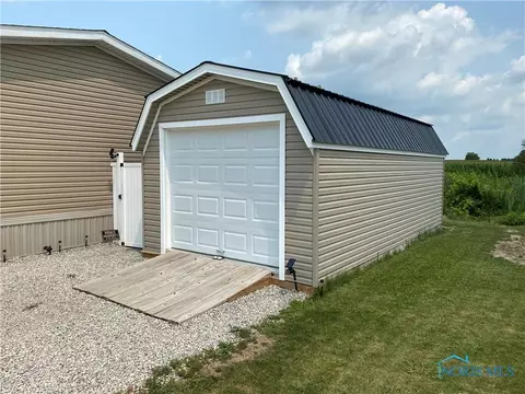 5 Ridge Rd, Upper Sandusky, OH 43351 photo 2