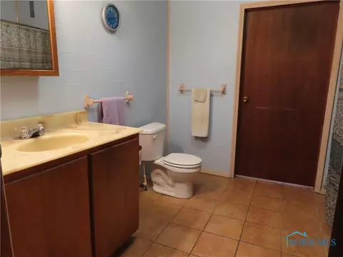 105 Cherry St, Stryker, OH 43557 photo 32