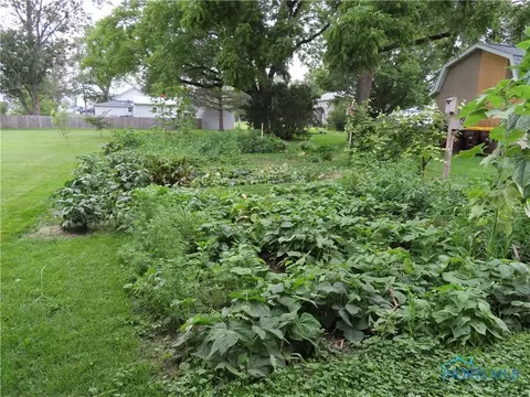 105 Cherry St, Stryker, OH 43557 photo 36