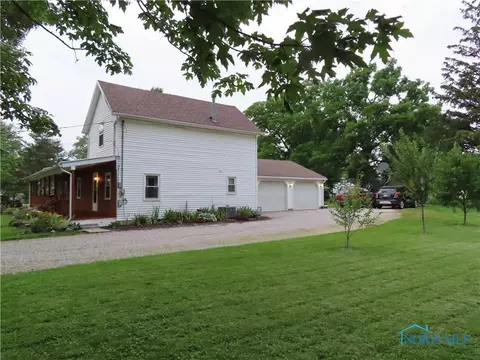 105 Cherry St, Stryker, OH 43557 photo 7
