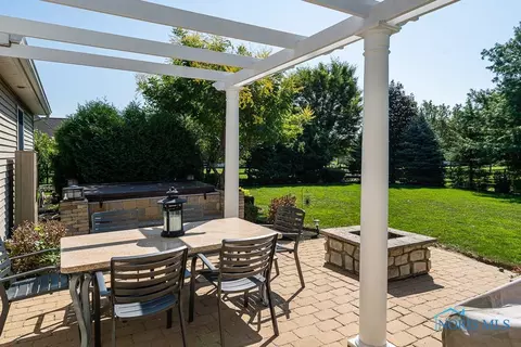 2995 Stonegate Dr, Maumee, OH 43537 photo 45
