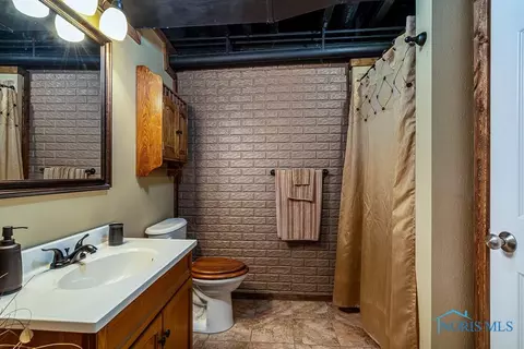 2995 Stonegate Dr, Maumee, OH 43537 photo 37
