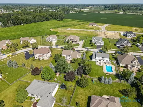 2995 Stonegate Dr, Maumee, OH 43537 photo 47