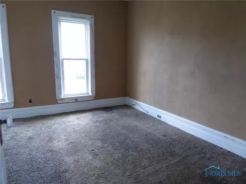 301 E Spring St, Fayette, OH 43521 photo 13