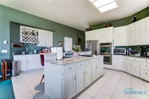 7659 Brown Rd, Curtice, OH 43412 photo 15