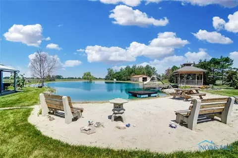 7659 Brown Rd, Curtice, OH 43412 photo 5