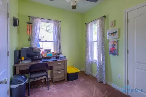 201 E Dudley St, Maumee, OH 43537 photo 13