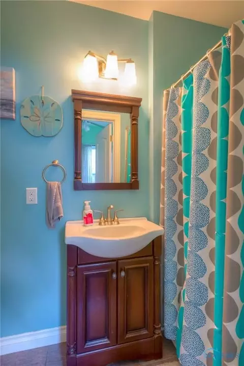 201 E Dudley St, Maumee, OH 43537 photo 14