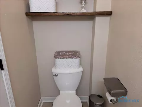 814 Navarre St, Bryan, OH 43506 photo 13