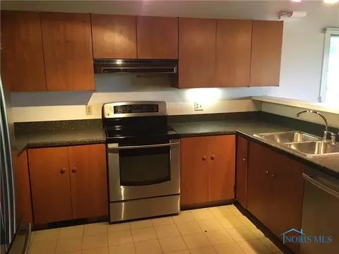 5535 Jerome Rd, Maumee, OH 43537 photo 6