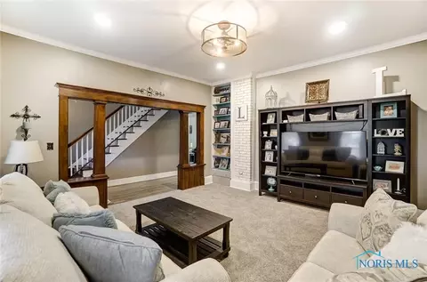 405 S Gormley St, Forest, OH 45843 photo 9