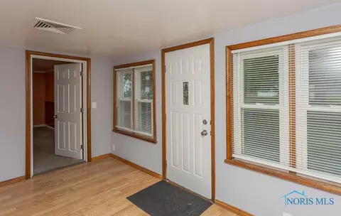 164 Maple St, Wayne, OH 43466 photo 10