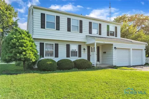 516 Dussel Dr, Maumee, OH 43537 photo 1
