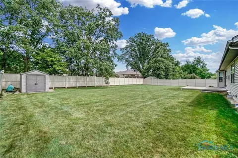 2412 Bluestone Dr, Findlay, OH 45840 photo 24