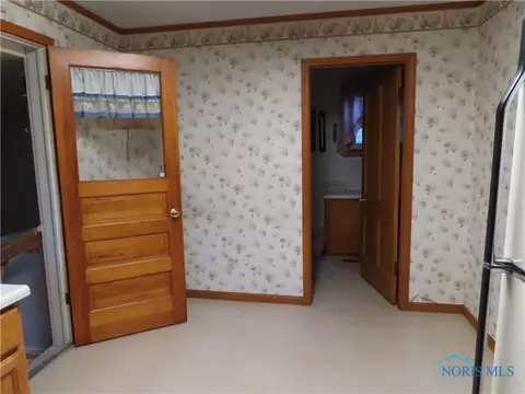 115 Rolland St, Bryan, OH 43506 photo 6