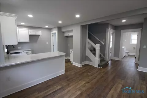 225 E John St, Maumee, OH 43537 photo 15