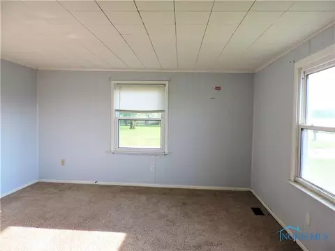 8208 Jerusalem Rd, Curtice, OH 43412 photo 11