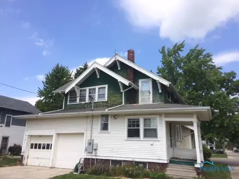 358 E High St, Bryan, OH 43506 photo 2