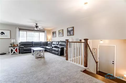500 S Warner St, Forest, OH 45843 photo 6