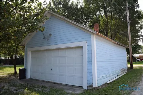 213 E Crocker St, Bradner, OH 43406 photo 22