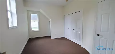 303 S Pine St, Deshler, OH 43516 photo 10
