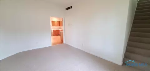303 S Pine St, Deshler, OH 43516 photo 2