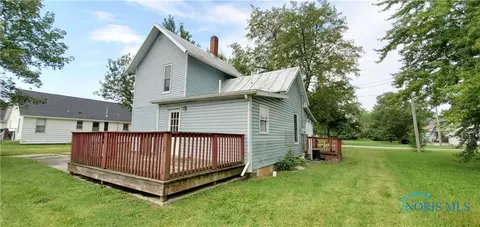 303 S Pine St, Deshler, OH 43516 photo 6