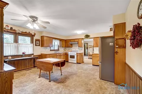 21213 Euler Rd, Weston, OH 43569 photo 9