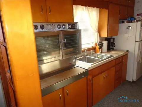 20947 W Johnson St, Williston, OH 43468 photo 4