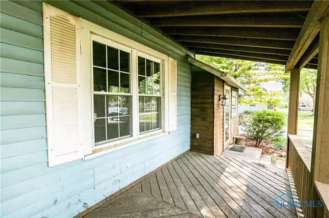 730 E Wayne St, Paulding, OH 45879 photo 4
