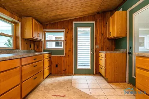 730 E Wayne St, Paulding, OH 45879 photo 15