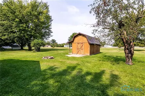 730 E Wayne St, Paulding, OH 45879 photo 9