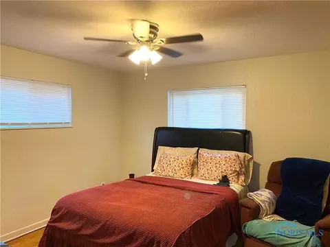 702 Continental Blvd, Toledo, OH 43607 photo 7