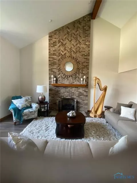 134 Deerfield Cir, Bryan, OH 43506 photo 5