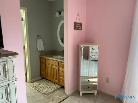 134 Deerfield Cir, Bryan, OH 43506 photo 22