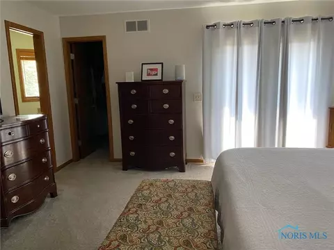 134 Deerfield Cir, Bryan, OH 43506 photo 18