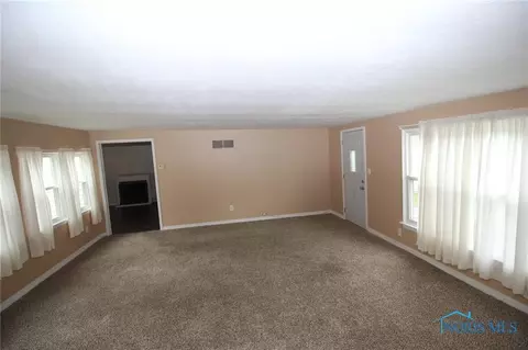206 Harrison Ave, Walbridge, OH 43465 photo 29