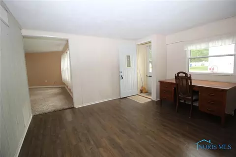 206 Harrison Ave, Walbridge, OH 43465 photo 35