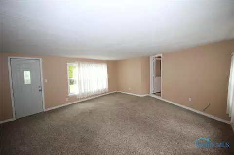 206 Harrison Ave, Walbridge, OH 43465 photo 32