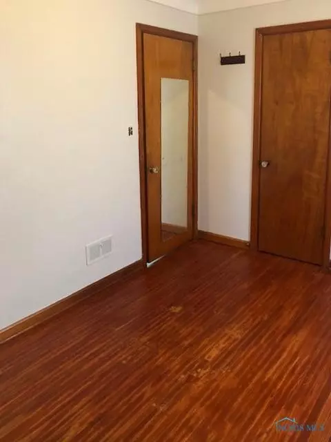 1903 Perth St, Toledo, OH 43607 photo 3
