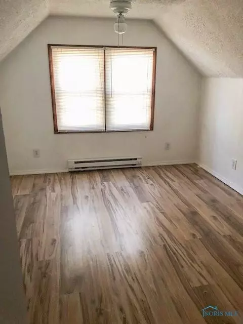 1903 Perth St, Toledo, OH 43607 photo 4